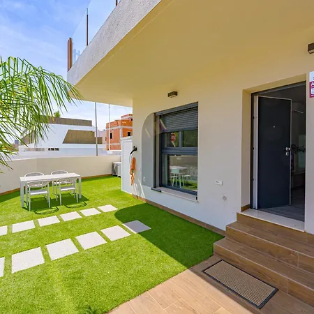 Queen Mediterranean Apartament *